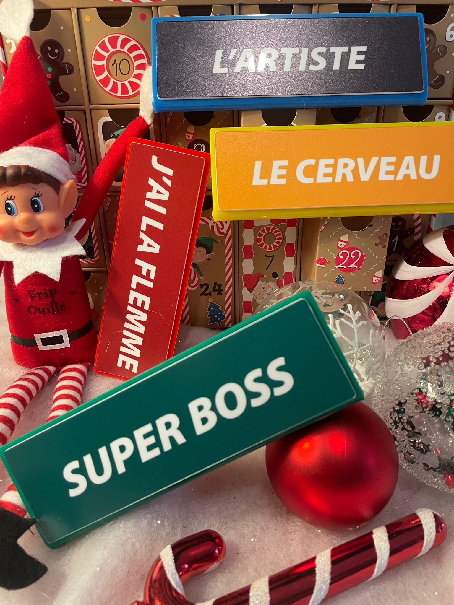 PLAQUES DE BUREAU – Image 9