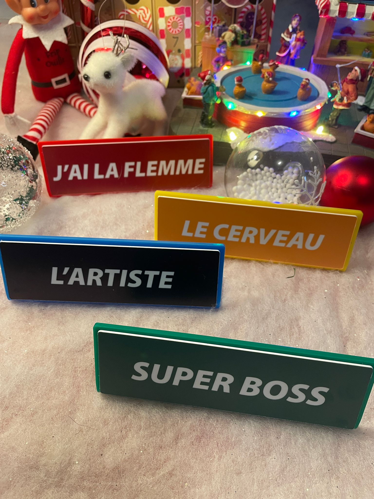 PLAQUES DE BUREAU – Image 2